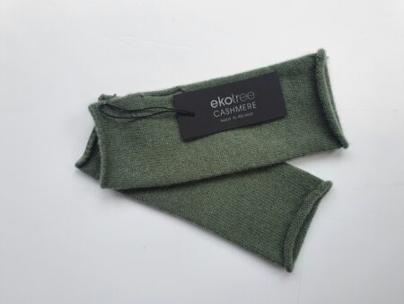 Cashmere Handwarmers in Olive