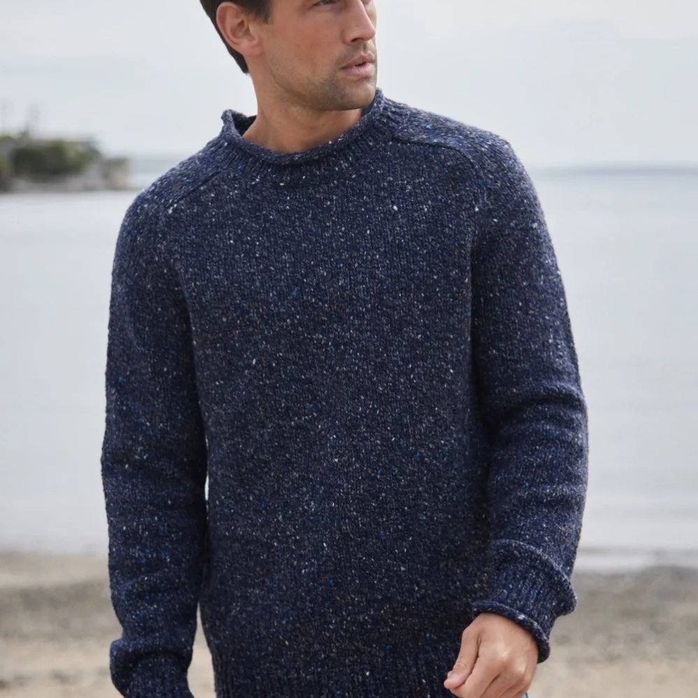 Fisherman Out of Ireland Saddle Shoulder Sweater in Navy Slate